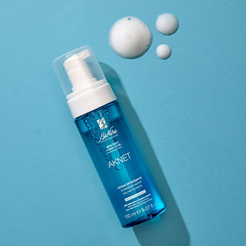 BioNike Aknet Yağlı Ciltler İçin Dengeleyici Temizleme Suyu 150ml - 3