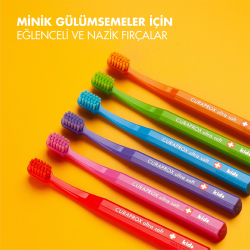 Curaprox Kids Ultra Soft Diş Fırçası 1 Adet - 3