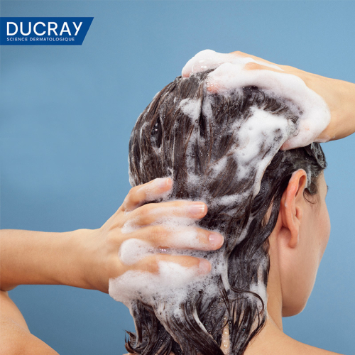 Ducray Kelual DS İnatçı Kepek Karşıtı Şampuan Hassas Saç Derisi için 100 ml - 2