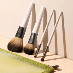 EcoTools Start The Day Beautiful Makeup Brush Kit - 3