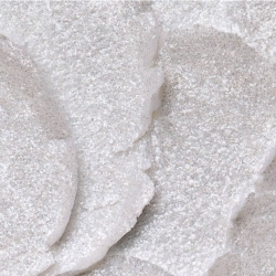 Essence Baby Got Diamond Highlighter Stick 5,4 gr - 2