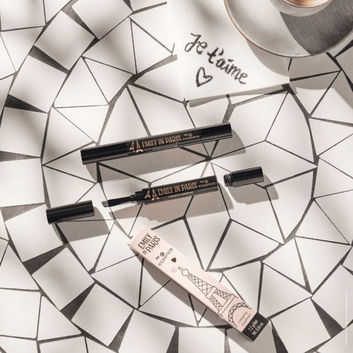 Essence Emily In Paris Eyeliner - 01 Did You Say Amour 1.2 gr - 3