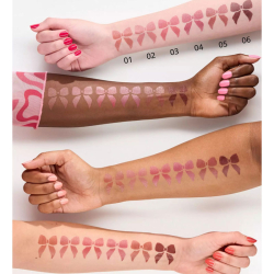 Essence Satin Glow Luminous Shine Lipstick 3.5 gr 01 Whole Latte Love - 3