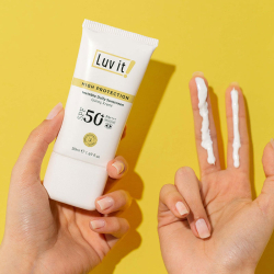 Luv it SPF50 Yüksek Korumalı Leke Karşıtı Güneş Kremi 50 ml - 3