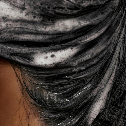 Olaplex No. 4C Bond Maintenance Clarifying Shampoo Liter 250 ml - 2