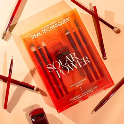 Real Techniques RT-0961 Solar Power Molten Limited Edition Metalik Göz Makyaj Fırça Seti - 5