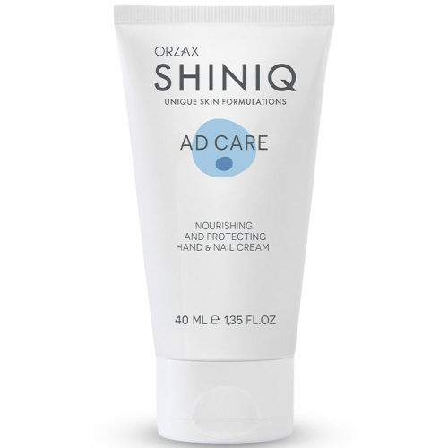 Shiniq AD Care Kuru Ciltler İçin Besleyici ve Koruyucu El ve Tırnak Kremi 40 ml - Shiniq