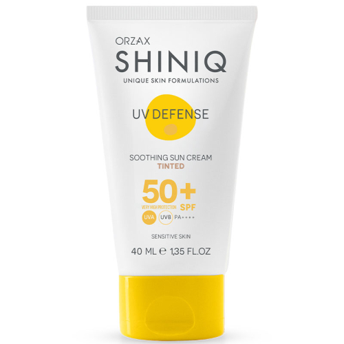 Shiniq UV Defense Hassas Ciltler için Renkli Güneş Koruyucu SPF50+ 40 ml - Shiniq
