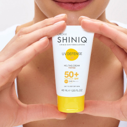Shiniq UV Defense Kuru Ciltler için Renkli Güneş Koruyucu SPF 50+ 40 ml - 3
