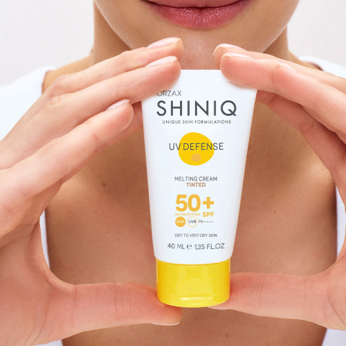 Shiniq UV Defense Kuru Ciltler için Renkli Güneş Koruyucu SPF 50+ 40 ml - 3