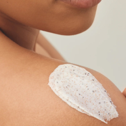 Yves Rocher Arındırıcı ve Yumuşatıcı Vücut Peelingi 250 ml - 8